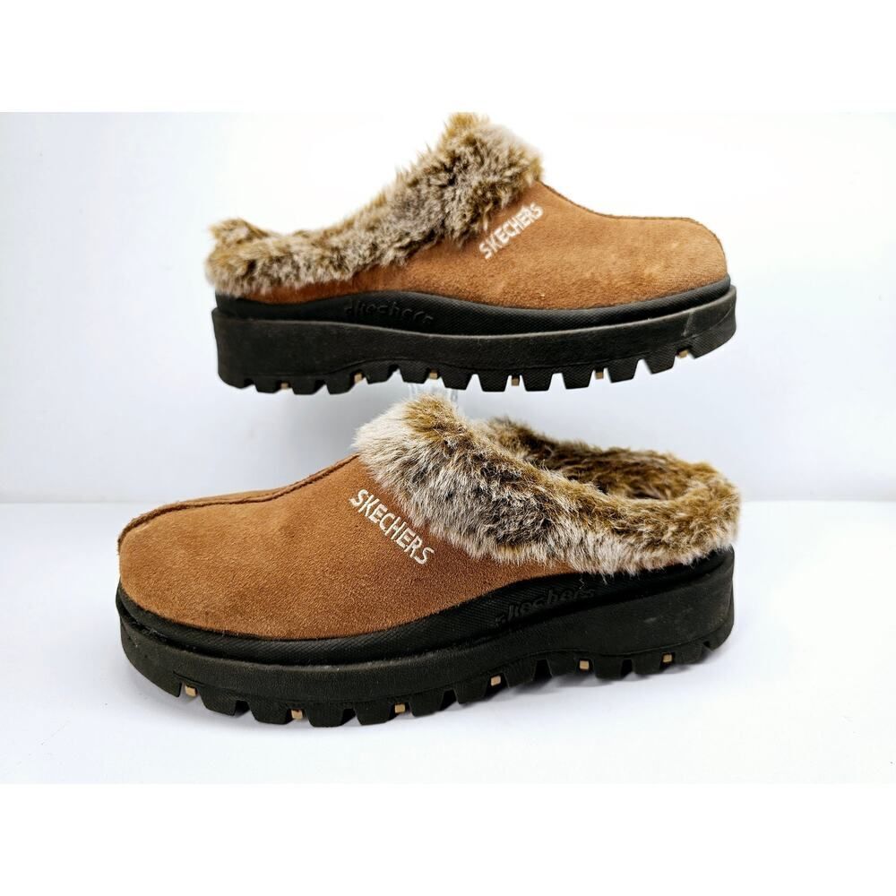 Skechers Women 8 Comfy Winter Footwear